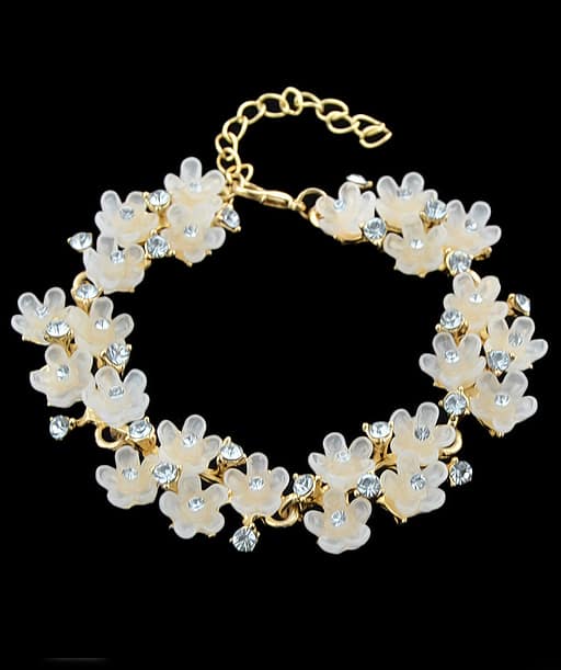 Apricot With Diamond Flower Bracelet