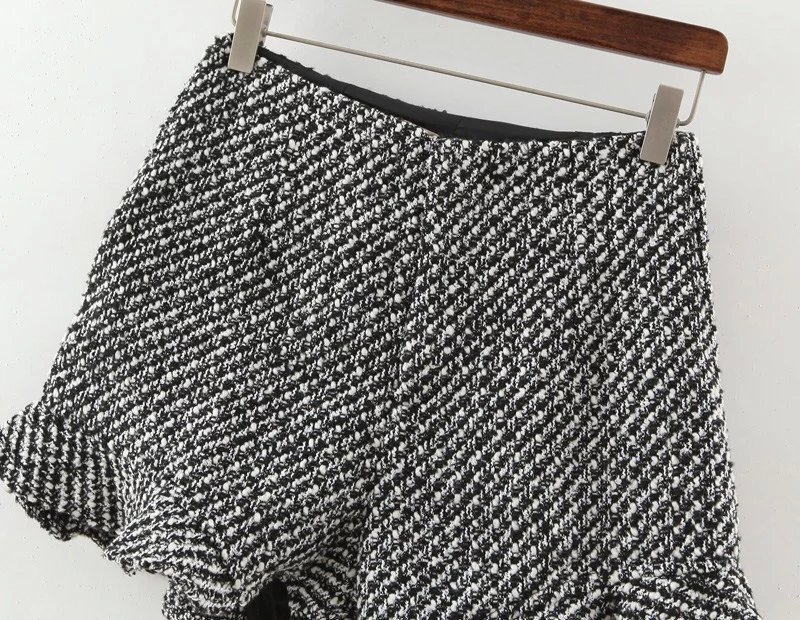 Plaid Ruffle Grey ShortsFor Womenromwe