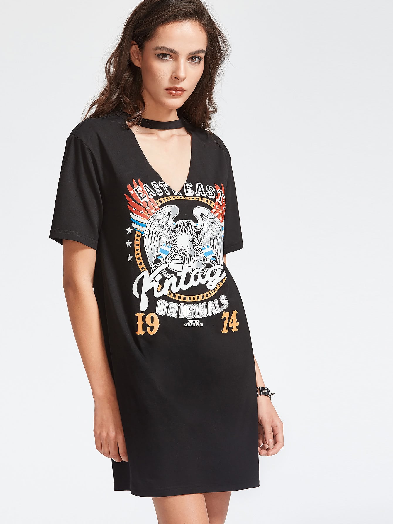 Black Graphic Print Cutout V Neck Tee DressFor Womenromwe