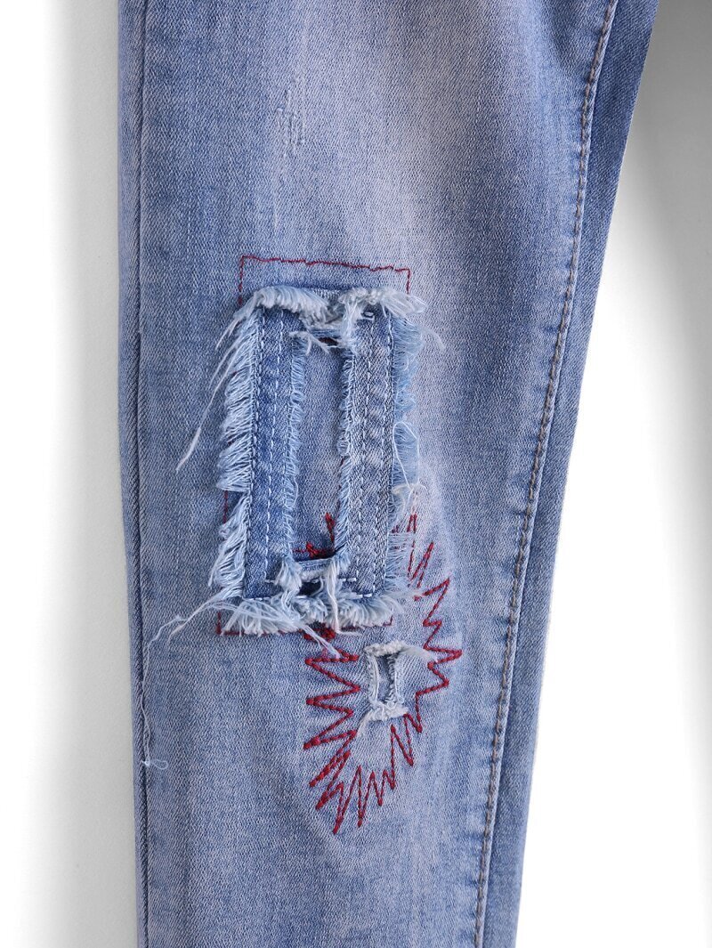 Ripped Red Lip Patch Slim Denim Pant