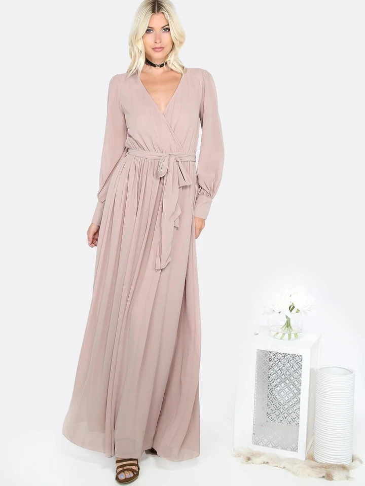 Our Khaki Flowy Gathered Maxi Dress is such a vibe - ROMWE