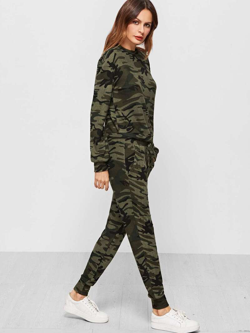 

Olive Green Camo Print Sweatsuit, Multicolor