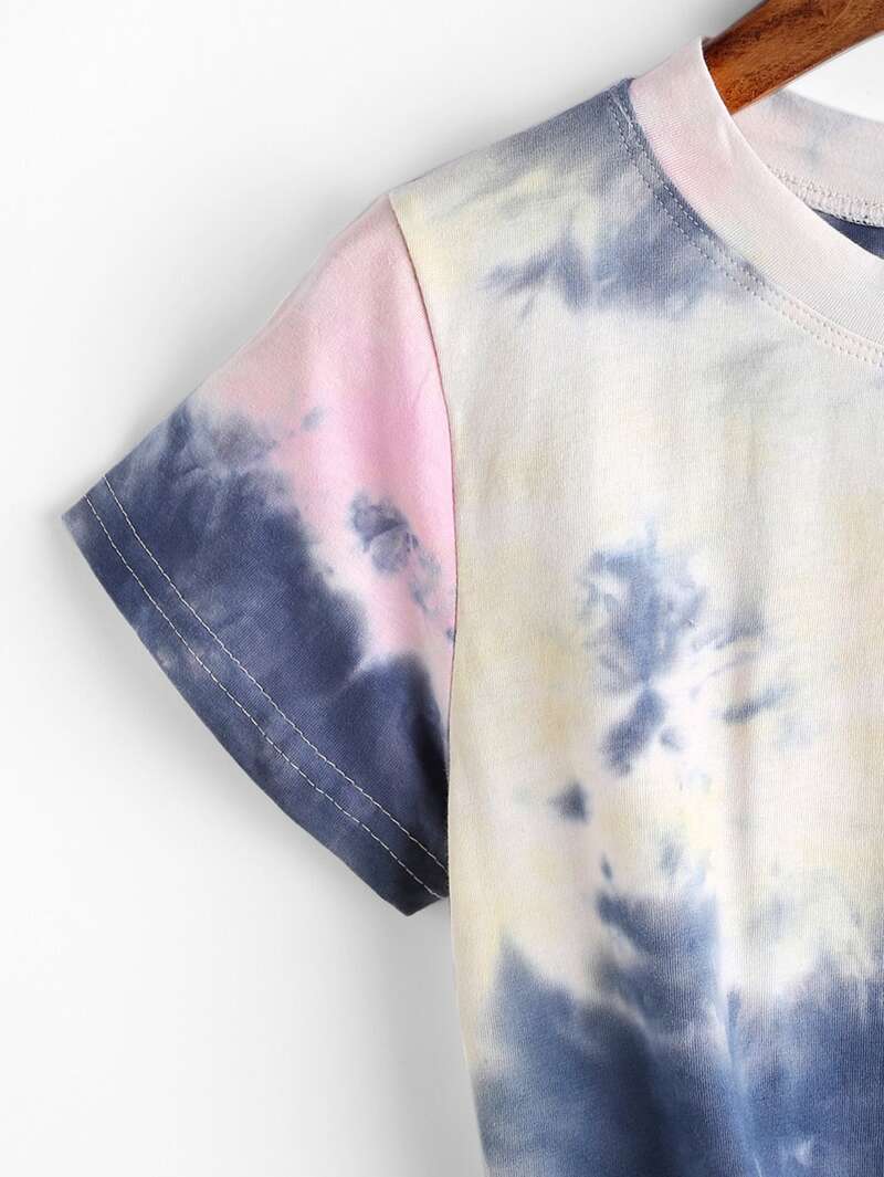 

Tie Dye Knot Front Crop Tee, Multicolor